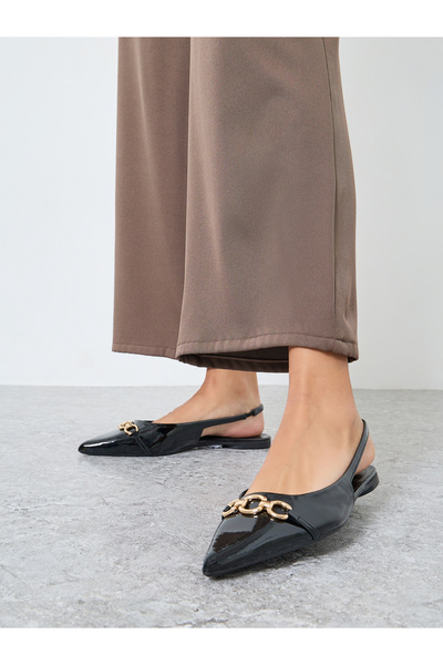 Styli Pointed Toe Slingback Shoes with Metal Accent