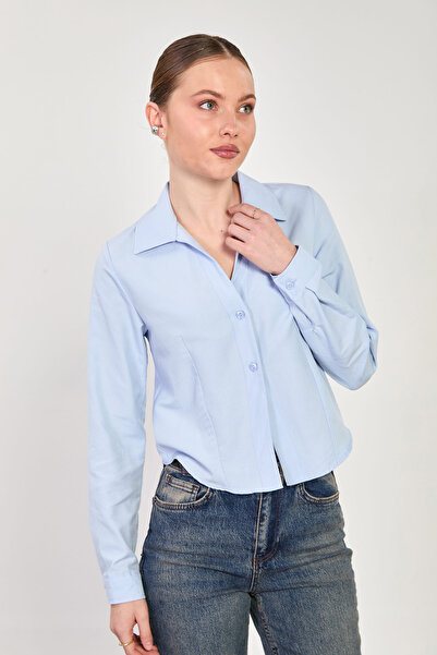 BARRELS AND OIL Women's Double Button Oxford Shirt - Baby Blue
