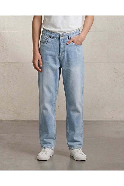 REDTAG Senior Boys Light Wash Baggy Fit Jeans