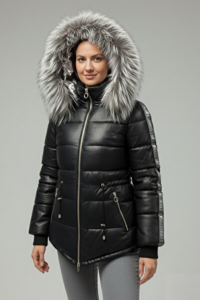 Deriderim Siyah Alessia Çıkabilir Kürk Detaylı Kapüşonlu İzolinli Fermuarlı D...