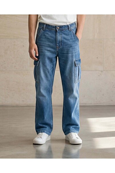 REDTAG بنطلون جينز أزرق فضفاض للأولاد الكبار