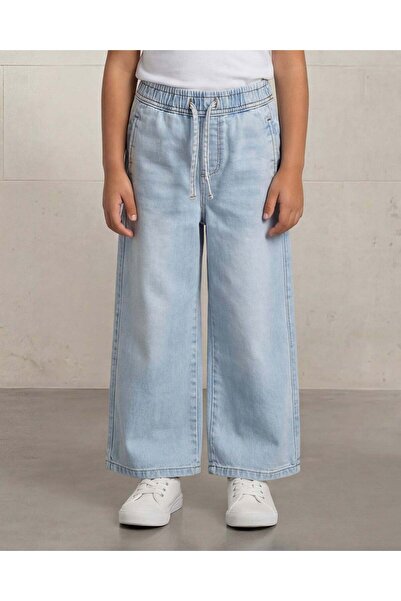 REDTAG Girls Light Wash Wide Leg Jeans with Side Pocket and Elasticated Belt