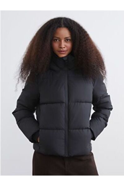 LC Waikiki Hooded Women's Puffer Coat