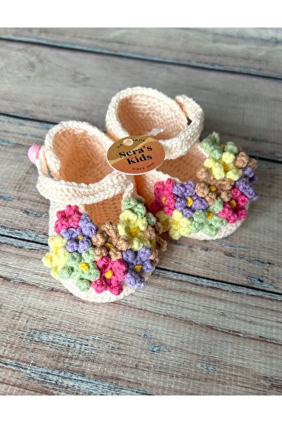 seraskids El Örgüsü Yavruağzı Rengi Çiçek Demeti Kız Bebek Ayakkabı Patik