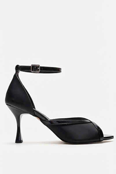 Dericlub Дамски вечерни обувки с висок ток и каишка около глезена ZY 4153 ЧЕРЕН