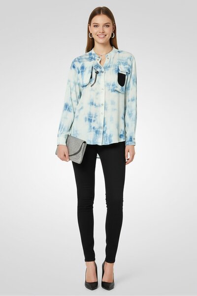 Diesel قميص نسائي بأكمام طويلة وياقة دائرية وصبغة فضائي، متعدد الألوان