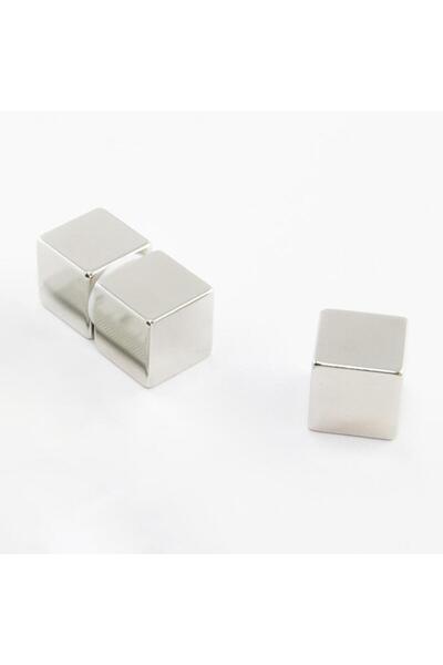 Mıknatıs AVM 20x20x20 mm Süper Güçlü Neodyum Küp Mıknatıs, Kare Magnet (4 Adet)