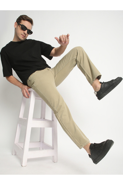 Bene Kleed By Styli Men Mid-Rise Relaxed Fit Pure Cotton Coloured Jeans