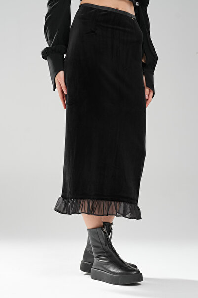 tw3 Γυναικεία βελούδινη υφασμάτινη φούστα με δαντέλα στο τελείωμα και λεπτομε...