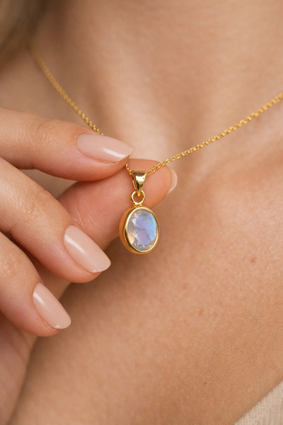 Ricco Jewellery 14 K Gold Kaplama 925 Ayar Gümüş Minimal Ay Taşı Kolye