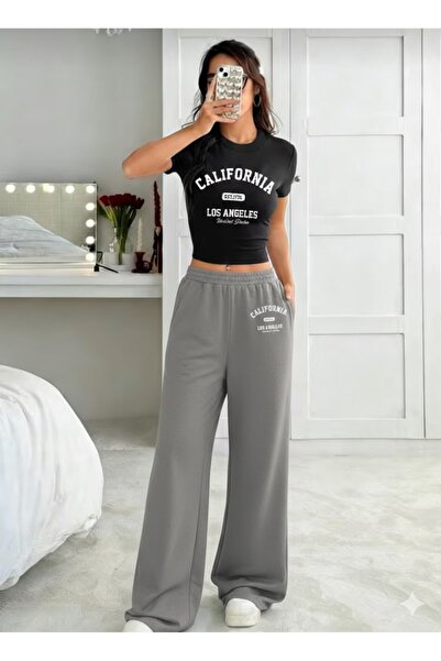 COMANCHERO Women's California Printed Crop T-Shirt and Wide-Leg Baggy Sweatpa...