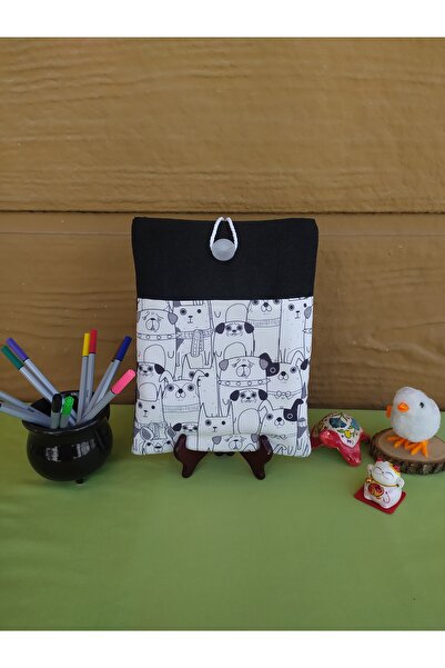 Talay Accessories Köpek Desenli Tablet Kılıfı Siyah, Ahşap Düğmeli Kumaş Kita...