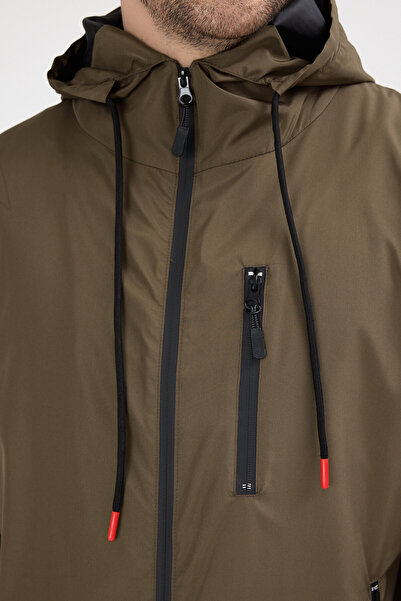 Tonny Black Men's Brown 3-Pocket Wind and Rain Resistant Regular Fit Raincoat