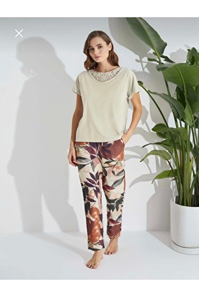 Aydoğan Women's Pajama Set - Collar with Scallop Detail and Patterned Top and...