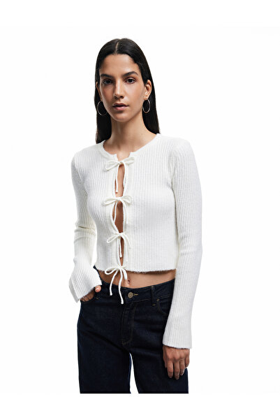 Koton Long Sleeve Crew Neck Lace-Up Bow Crop Cardigan