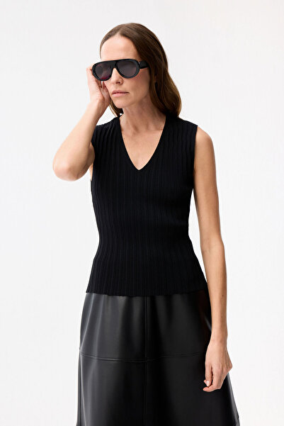 adL V Yaka Triko Bluz