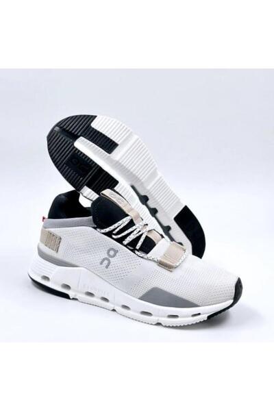 GENERAL Comfortable sports slippers – modern style and all-day comfort