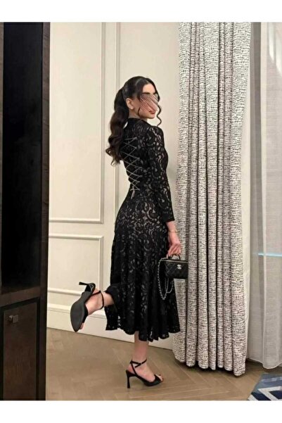 lavera fashlon Lavera ~ All-black lace dress