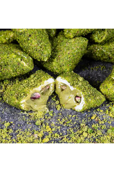 Pirsefa Pistachio Creamy Bohça Turkish Delight with Pistachios 900 g Package