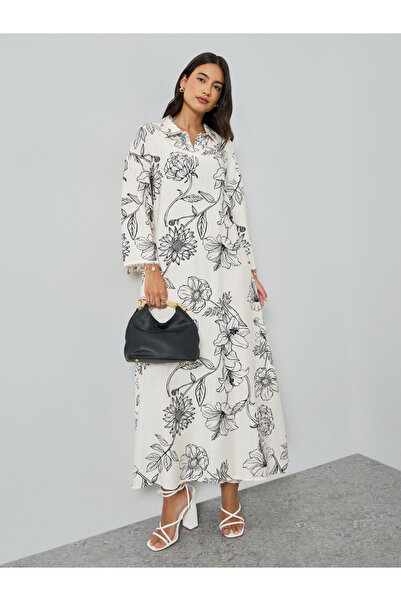 Amirah By Styli Floral Print Jalabiya with Round Drop Sleeve Trim