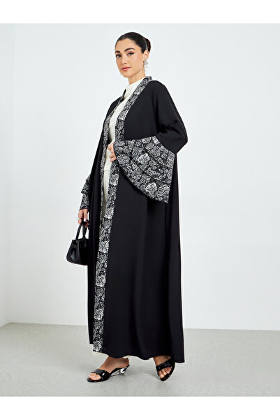 Amirah By Styli Black Printed Trim Open Front Abaya