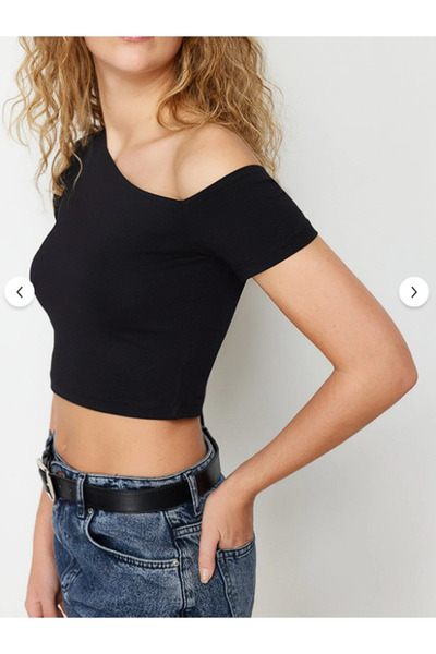 Boi Women's Boat Neck Asymmetrical Cut Black Asymmetrical Short Sleeve Knitte...