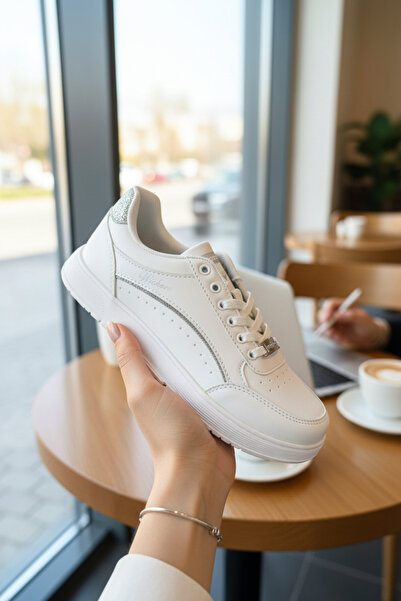 enoch Women's Flat Sole Lightweight Sneaker Comfortable Casual Sports Shoes