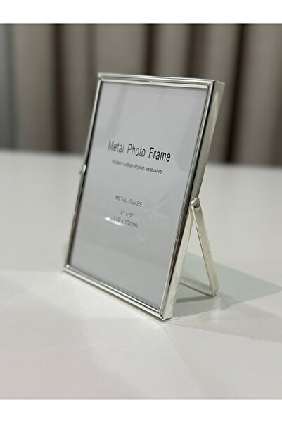 LAVORA Metal Frame Silver (10X15 cm)