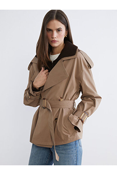 LC Waikiki Rmz Gi̇yi̇m Farkiyla Double-Breasted Roba Collar Women's Trench Coat