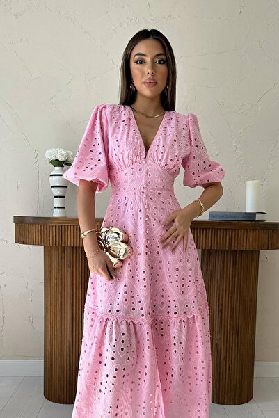 Caddebostan Moda Rochie lungă cu decolteu în V detaliu încrețit brodat dantelă