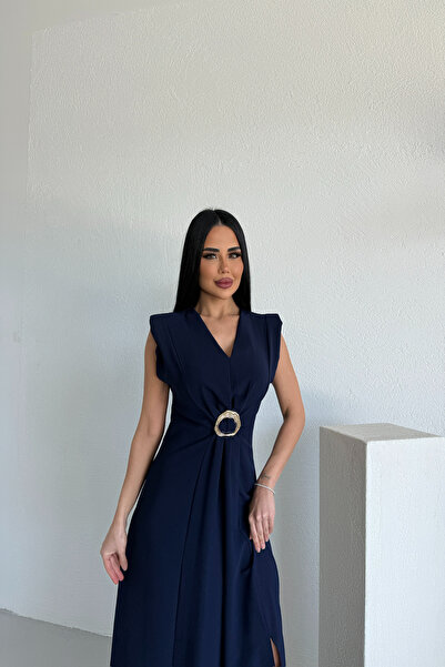 LİLA İSTANBUL SEZONSKA HALJINA SA V-IZREZOM Jastučić za ramena I KOPČAMA