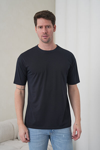 caddekombin تي شيرت رجالي من جيمس مصنوع من القطن باللون الأزرق الداكن بقصة مريحة