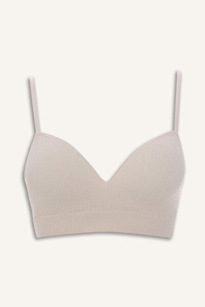 DeFacto Seamles Bra with Covered Pads and No Underwire A8858Ax26Sp