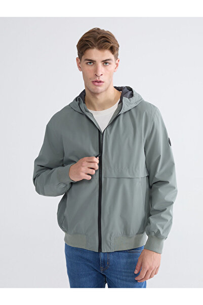 LC Waikiki Vizyon New Season Comfortable Fit Hooded Men's Raincoat