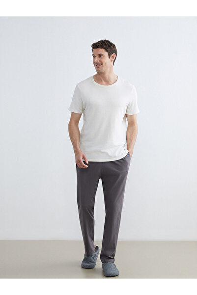 LC Waikiki ملابس نوم رجالية من Özmarka للموسم الجديد بتصميم قياسي