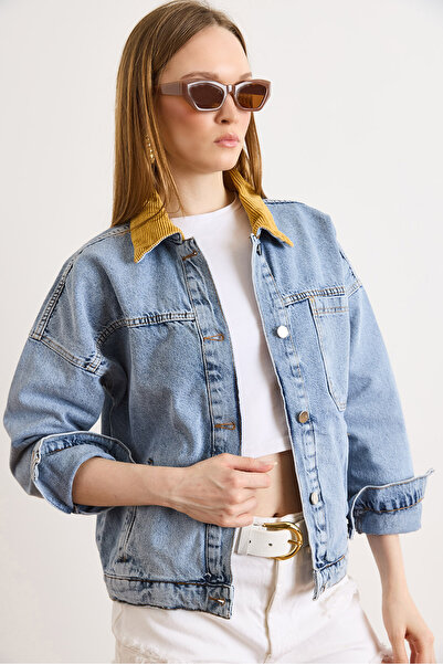 Olalook Women's Light Blue Velvet Collar Detailed 3-Pocket Denim Jacket Ckt-1...