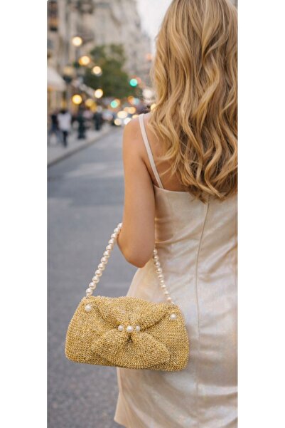 Yumak Dekor Grup Zlatna metalik sjajna ručno pletena sa mašnom i perlama Torb...