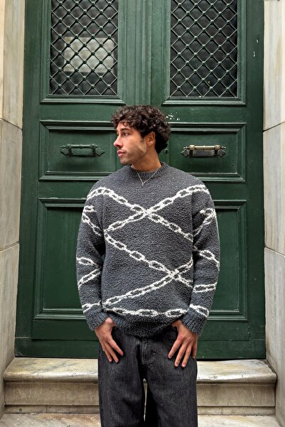 Flaw Wear Chain Embroidered Plush Sweater Smoked