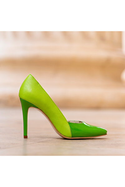 CONDUR by alexandru Aime Green Stiletto Shoes