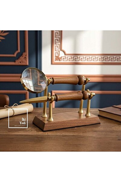 İki Yedi Konsept Hilda Ahşap Stantlı Büyüteç ve Mektup Açacağı Seti Ofis Masa...