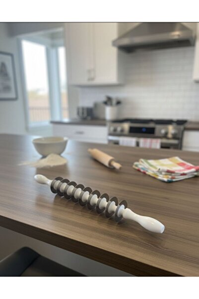 FeyzaDesign Çok Fonksiyonlu 9 Bıçaklı Hamur ve Mantı Merdanesi
