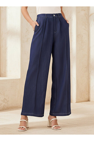 FAV قصة ساق واسعة بثنيات