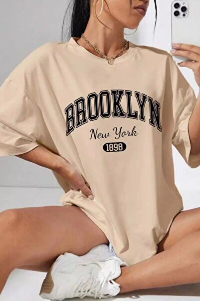 ZEMLİYA Kadın Brooklyn New York Baskılı Oversize Boyfriend Tişört