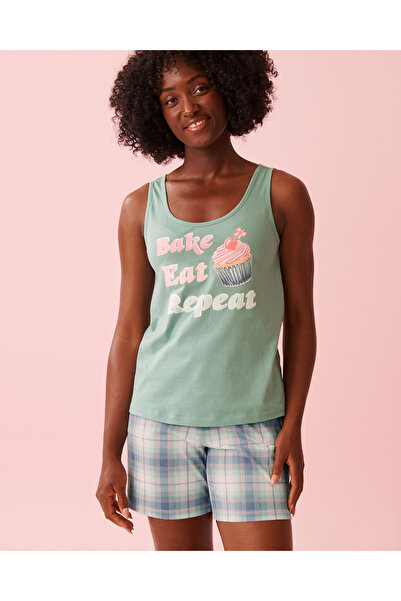 La Vie en Rose قميص داخلي قطن بياقة دائرية مطبوع عليه صورة كب كيك