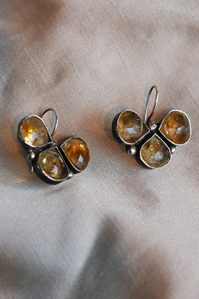 Luna Sitrin Doğal Taşlı Gümüş Küpe