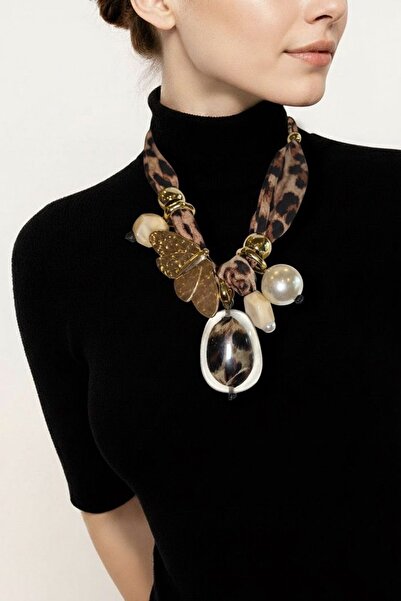 TAUPE Bijoux Kaitlyn Leopar Desenli Fular Kolye