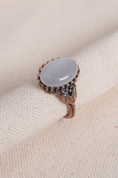 Süspüs Accessories Beyaz Kedi Gözü Taşlı Otantik Yüzük