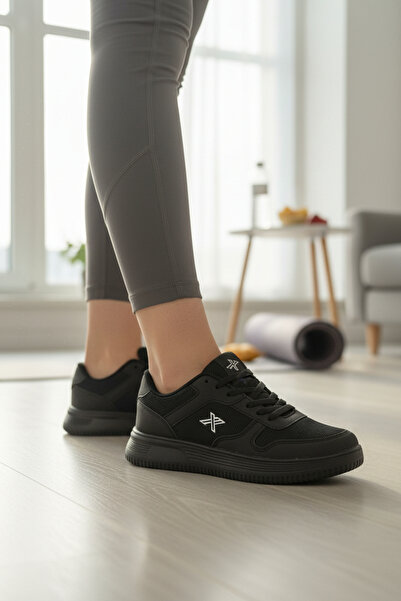 enoch حذاء رياضي نسائي بشعار مطرز شبكي D حذاء بنعل مسطح i S حذاء رياضي سبورت