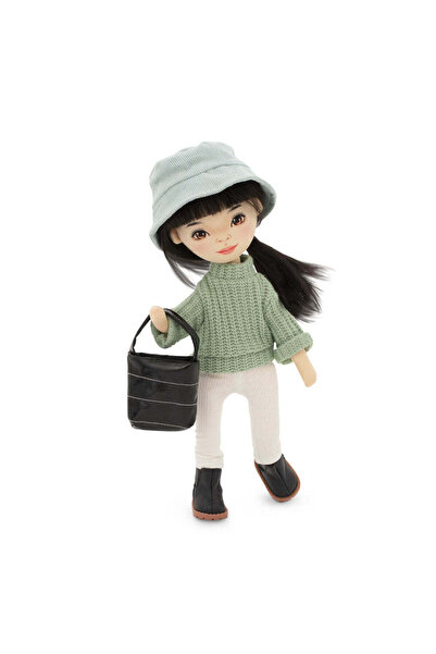 Orange Toys Lilu in Green Sweater – Sweet Sisters Premium Plush Doll (32 cm)