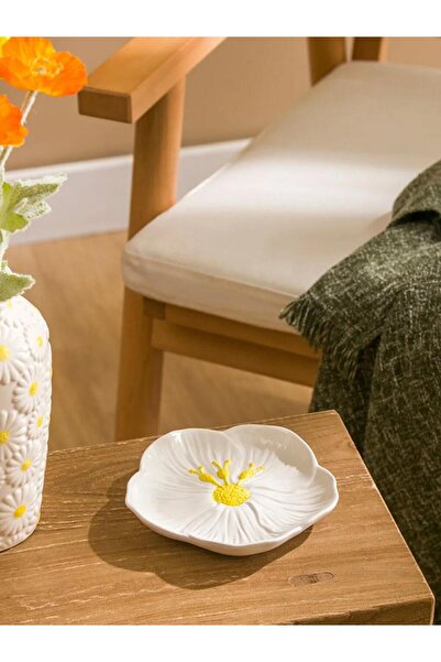 LC Waikiki Κεραμικό πιάτο για κέικ με σχέδιο λουλουδιών 15 εκ. (S6)